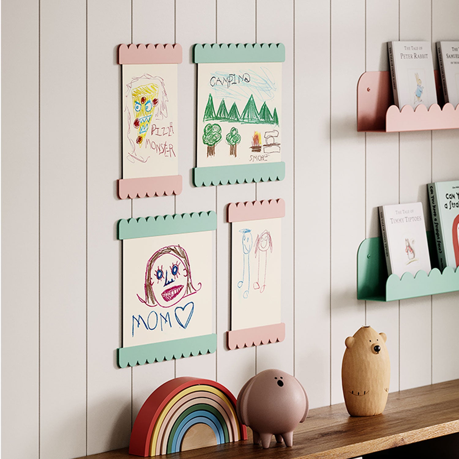 Bubble Magnetic Print Hanging System