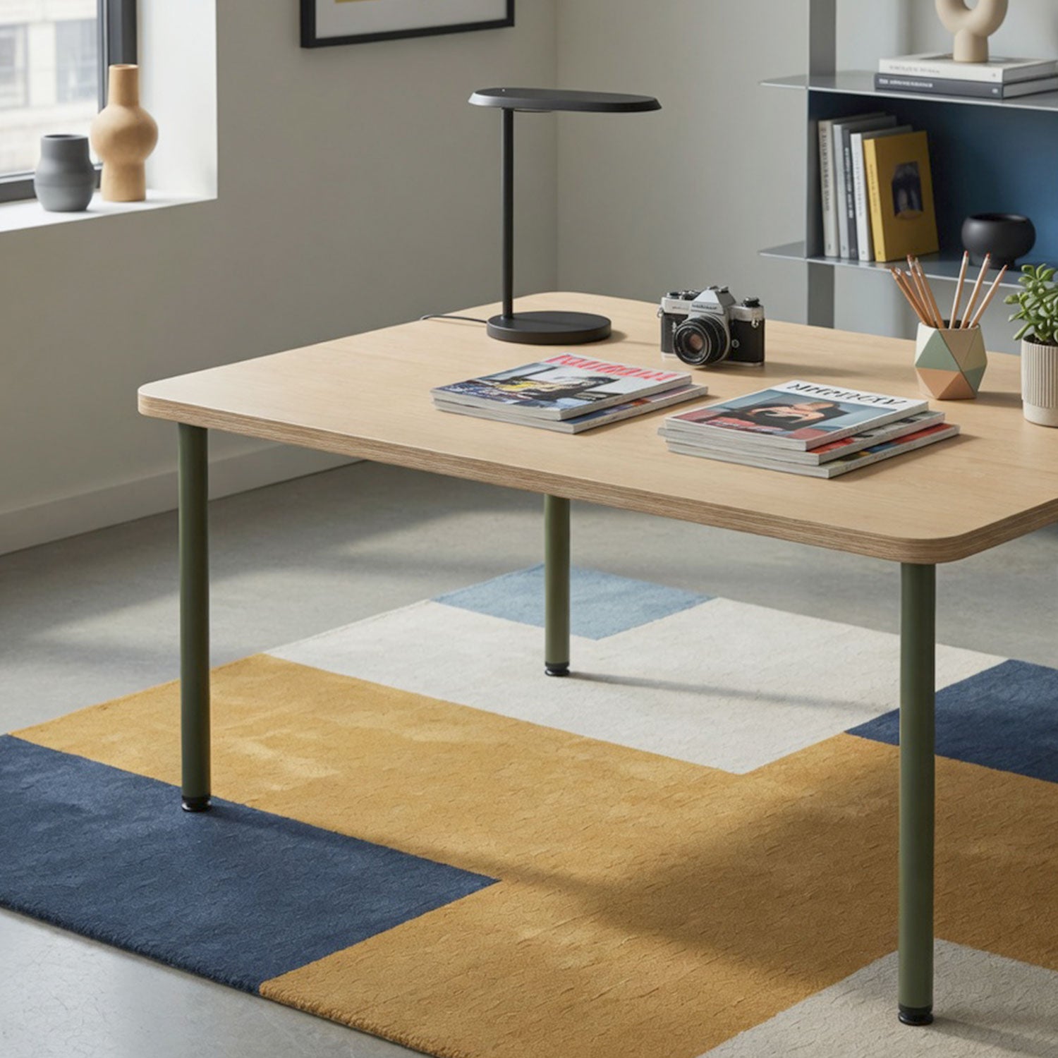 Uppity Table Leg