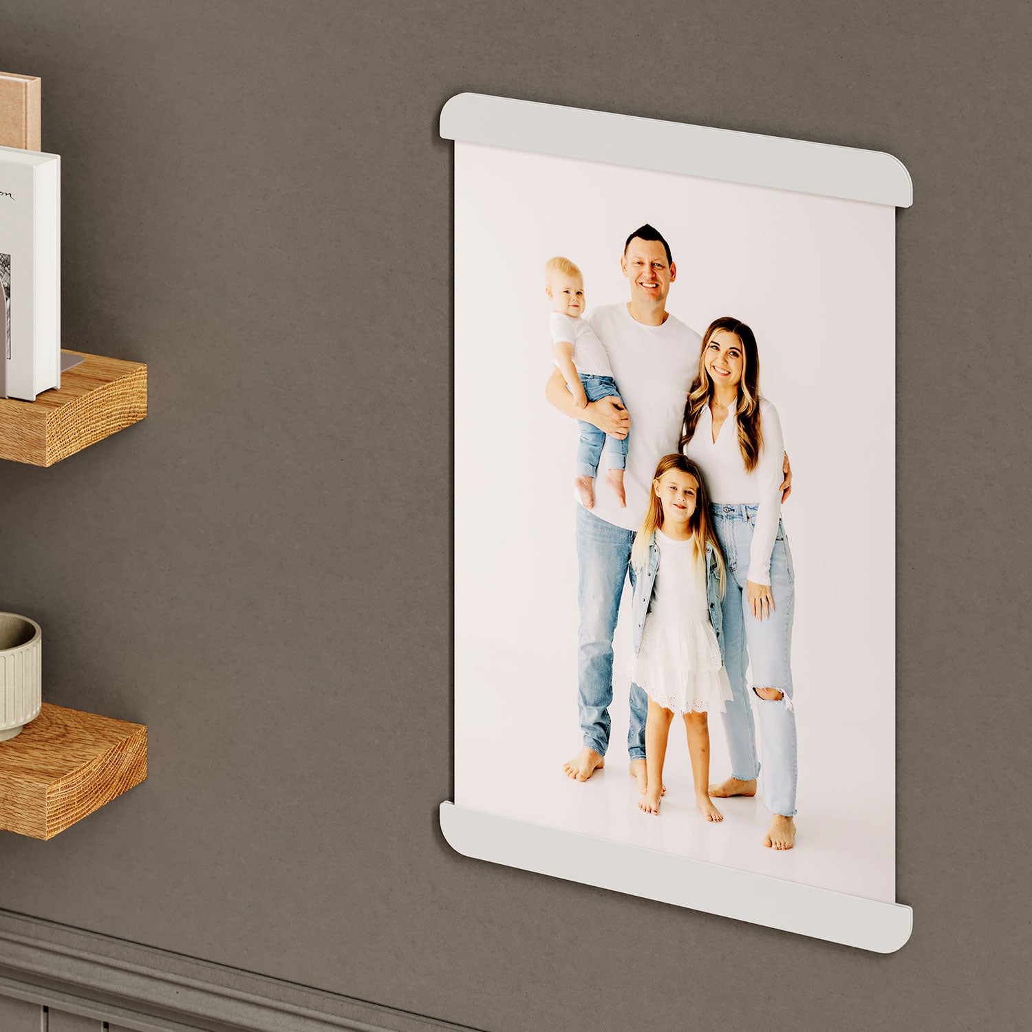 RADius Magnetic Print Hanging System